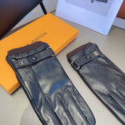 LV GLOVES IN BLACK LAMBSKIN 467997