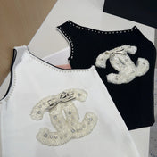ONE SHOULDER TOP 643220 IN WHITE COTTON EMBOSSED PEARL