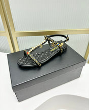 SANDALS PEARL CHAIN IN BLACK COWHIDE