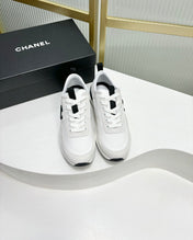 SNEAKER IN WHITE MIX GREY SUEDE
