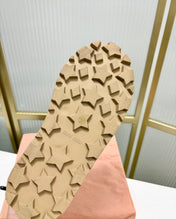 LACE-UP ANKLE BOOTS IN BLACK SUEDE AND FLEECE LINING