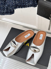 ALAIA FLAT MULE IN SILVER LAMBSKIN WITH SILVER HARDWARE