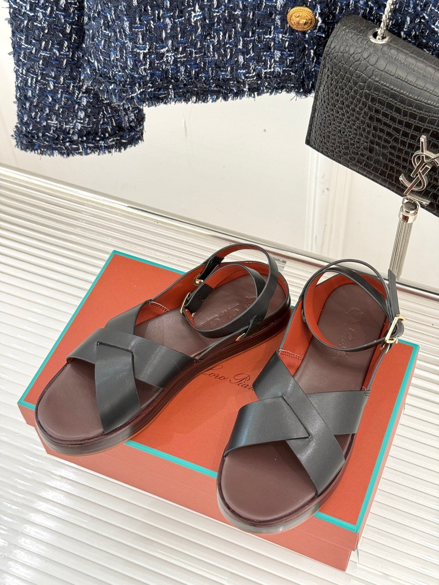 SANDALS THICK SOLE CROSS STRAP IN WHITE AND BROWN CALFSKIN