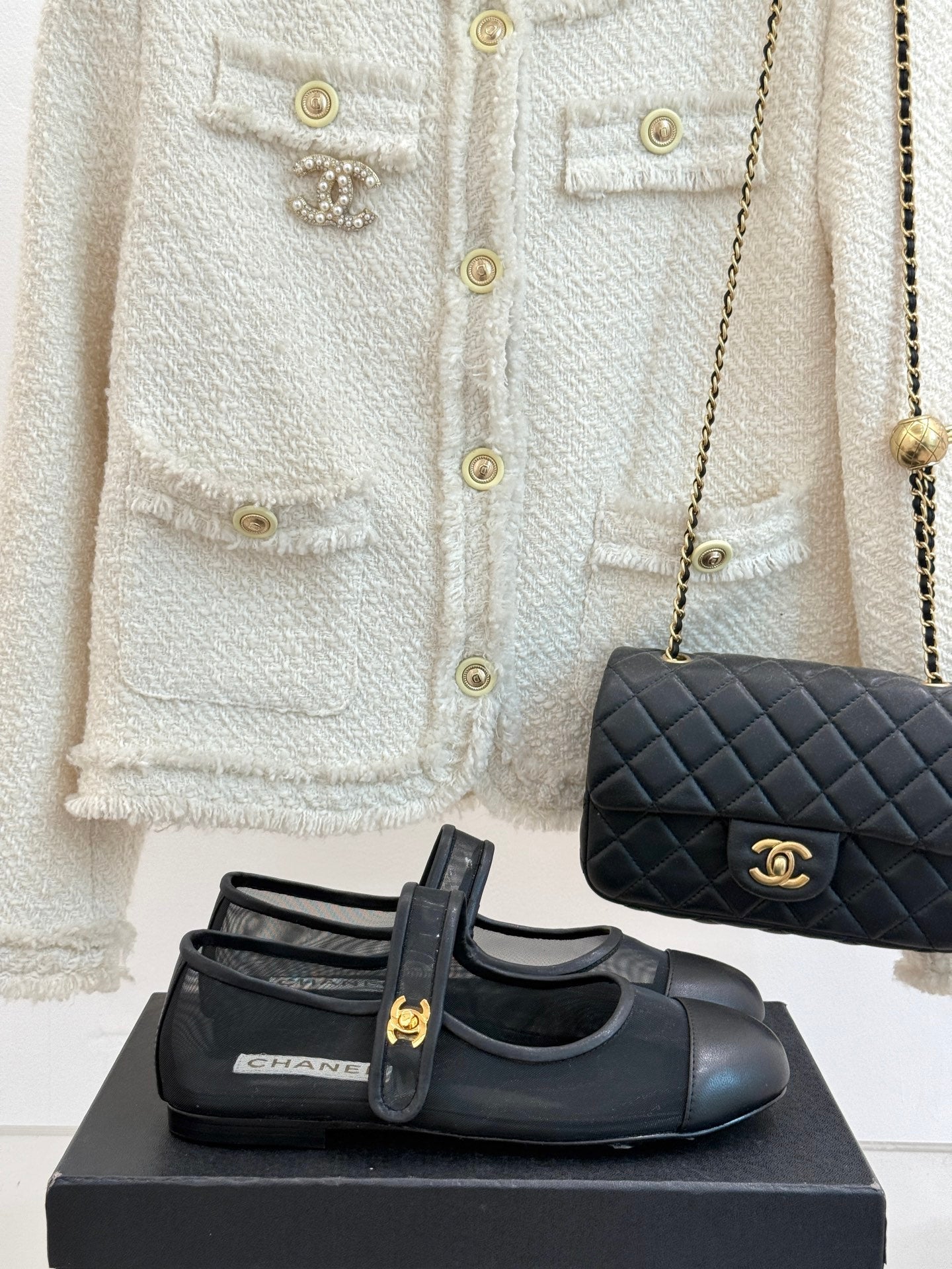 FLAT SHOES IN BLACK MESH MIX LAMBSKIN