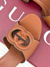 MID-HEEL MULE IN RUST BROWN CALFSKIN