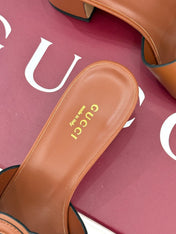 MID-HEEL MULE IN RUST BROWN CALFSKIN