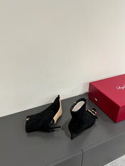 BELLE VIVIER CHELSEA BOOTIES IN BLACK SUEDE