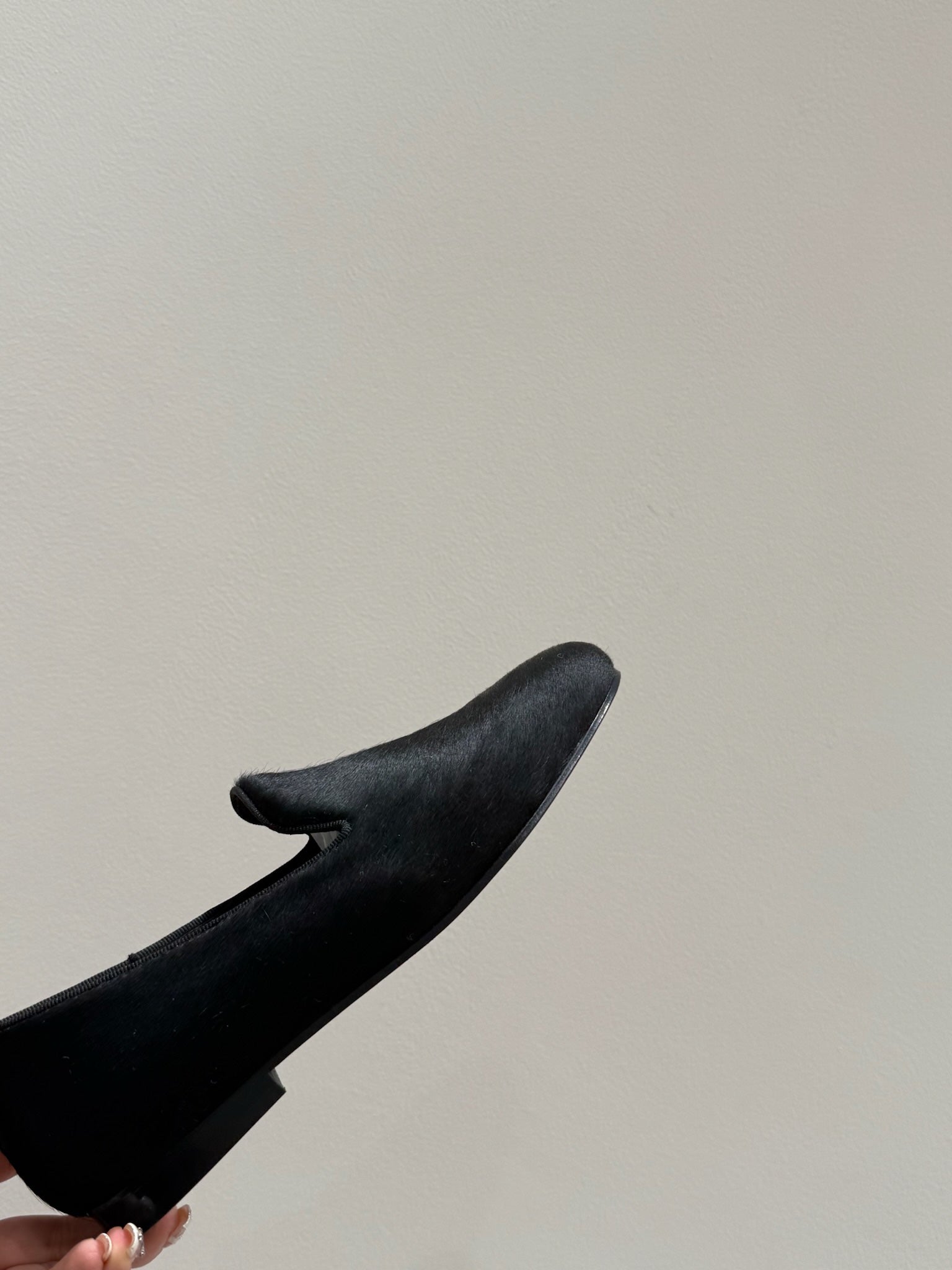 FURRY LOAFERS IN BLACK CALF HAIR