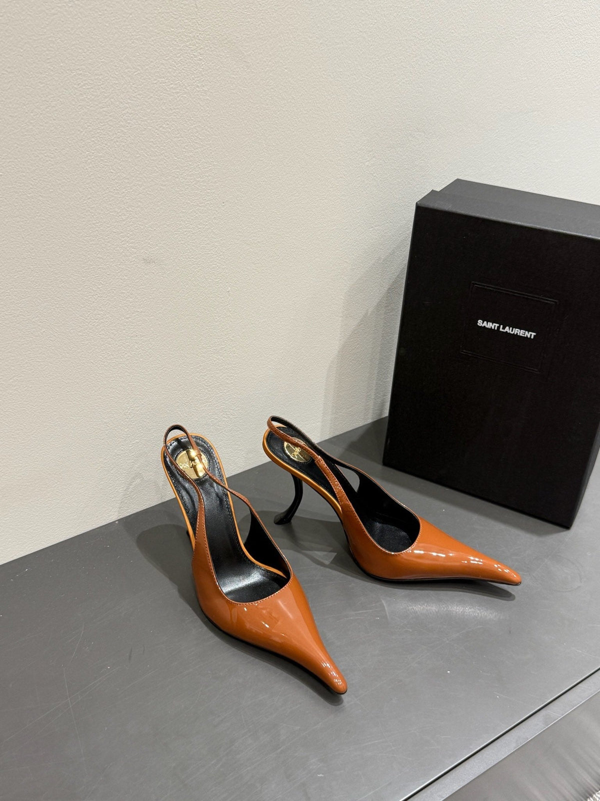 YSL HIGH SLINGBACK 25S IN BURNT ORANGE GLOSSY LAMBSKIN