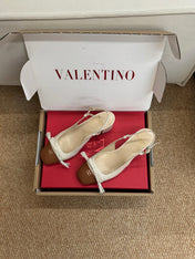 VALENTINO 26S HIGH HEEL SLINGBACKS IN BROWN AND CREAM WHITE CALFSKIN