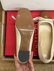 VALENTINO 26S HEELED BALLET FLATS IN BROWN AND CREAM WHITE CALFSKIN