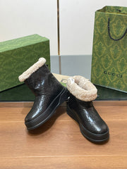 GG SNOW BOOTS IN BLACK EMBOSSED DEERSKIN AND BEIGE WOOL LINING