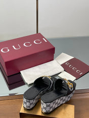 HIGH 6.3 CM WEDGE SANDALS IN BLACK CALFSKIN AND FABRIC