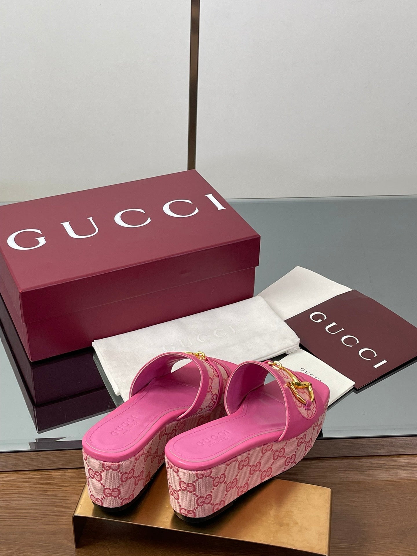 HIGH 6.3 CM WEDGE SANDALS IN PINK CALFSKIN AND FABRIC