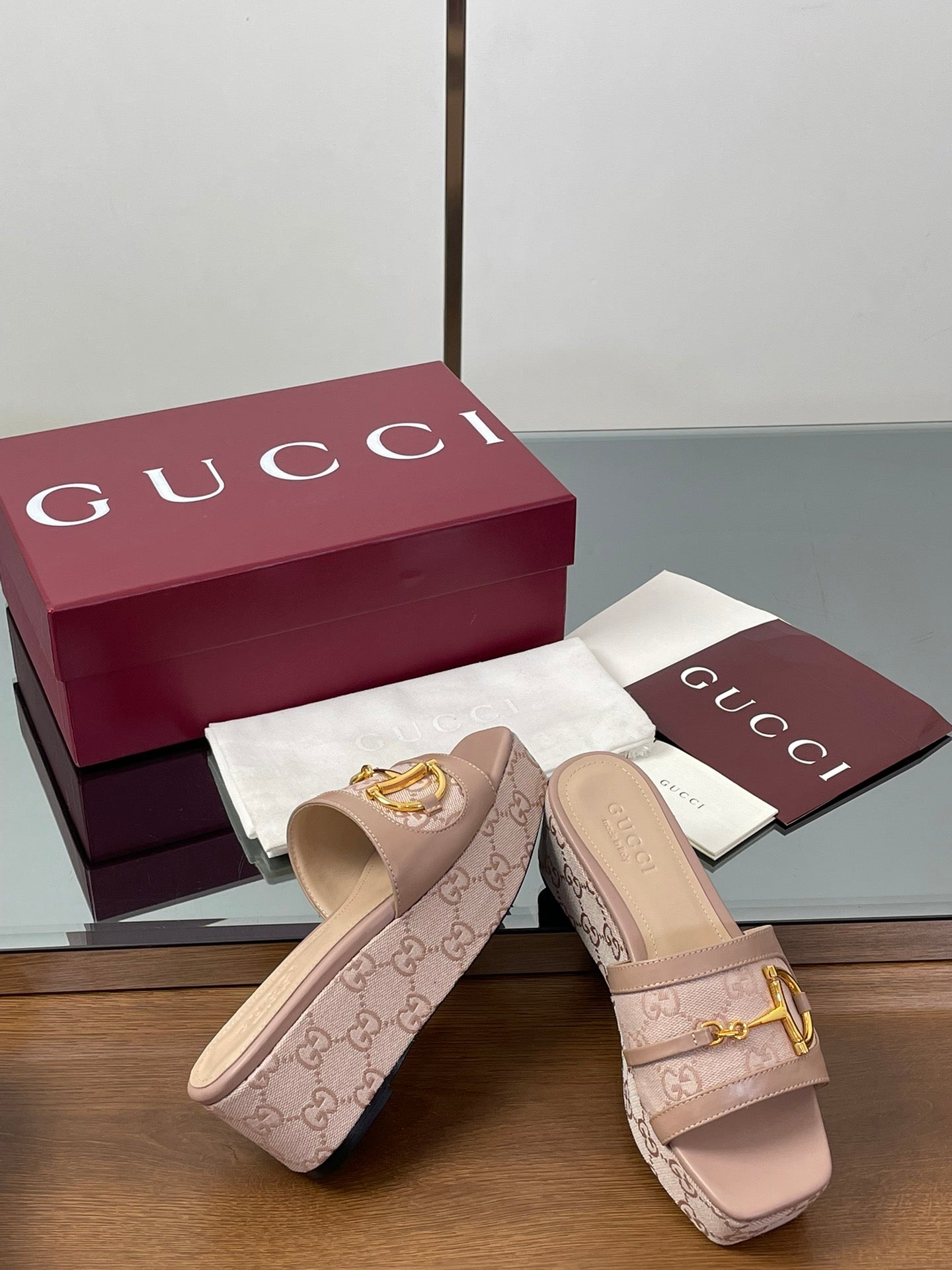 HIGH 6.3 CM WEDGE SANDALS IN DUSTY PINK CALFSKIN AND FABRIC