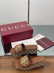 HIGH 6.3 CM WEDGE SANDALS IN BROWN CALFSKIN AND FABRIC