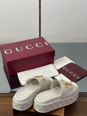 HIGH 5.5 CM WEDGE SANDALS IN CREAM WHITE CALFSKIN AND FABRIC
