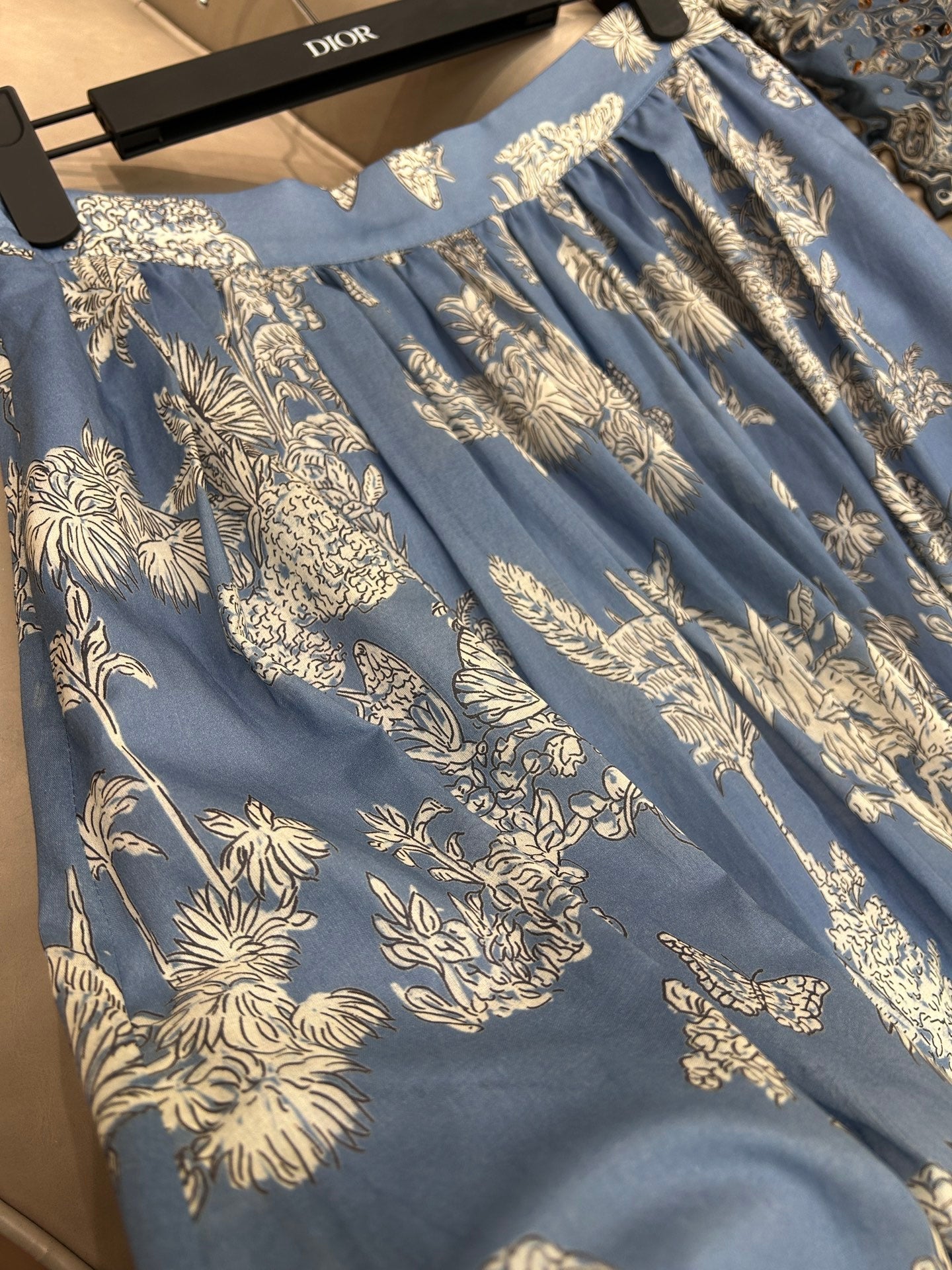 LONG SKIRT WITH COCONUT FOREST PRINT 25S IN COTTON 266160