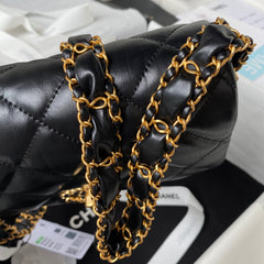 SMALL FLAP BAG 20 IN BLACK LAMBSKIN GOLD HARDWARE