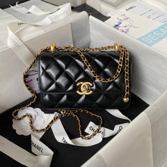 CC MINI 19 FLAP BAG IN BLACK CALFSKIN GOLD HARDWARE