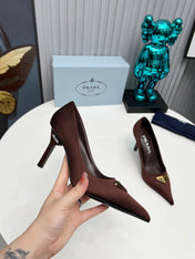 HIGH-HEEL PUMPS IN CHOCOLATE BROWN SATIN