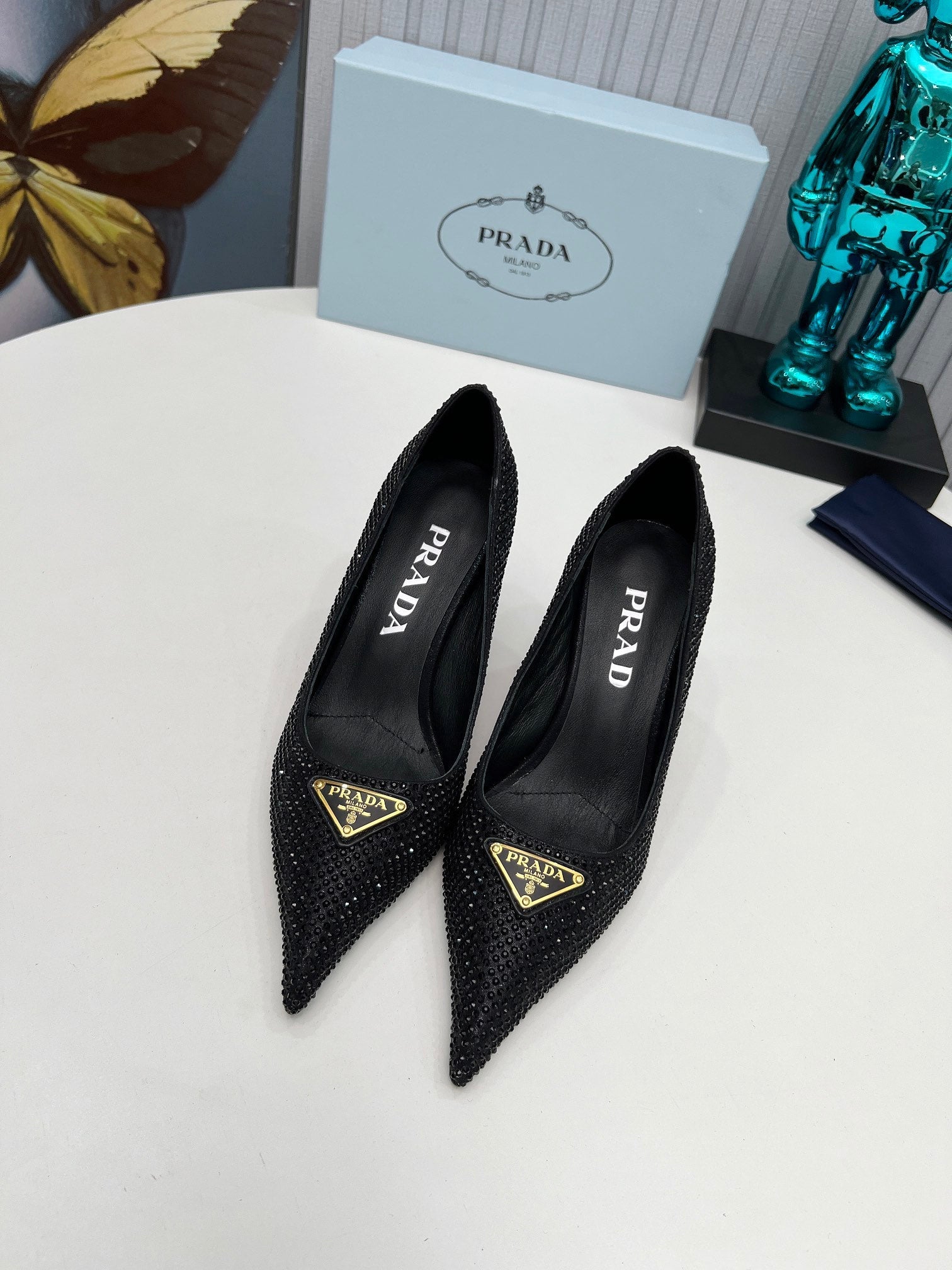 CRYSTAL HIGH-HEEL PUMPS IN BLACK SATIN WITH TRIANGLE LOGO