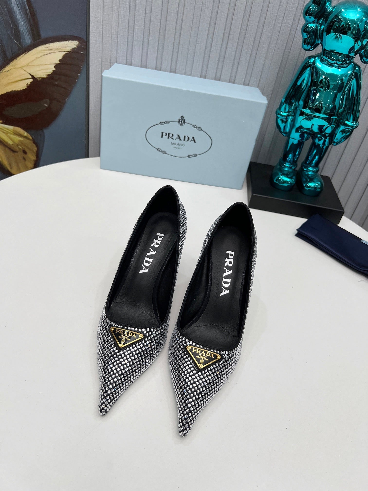 TRIANGLE LOGO HIGH-HEEL PUMPS IN BLACK SATIN WITH WHITE CRYSTALS