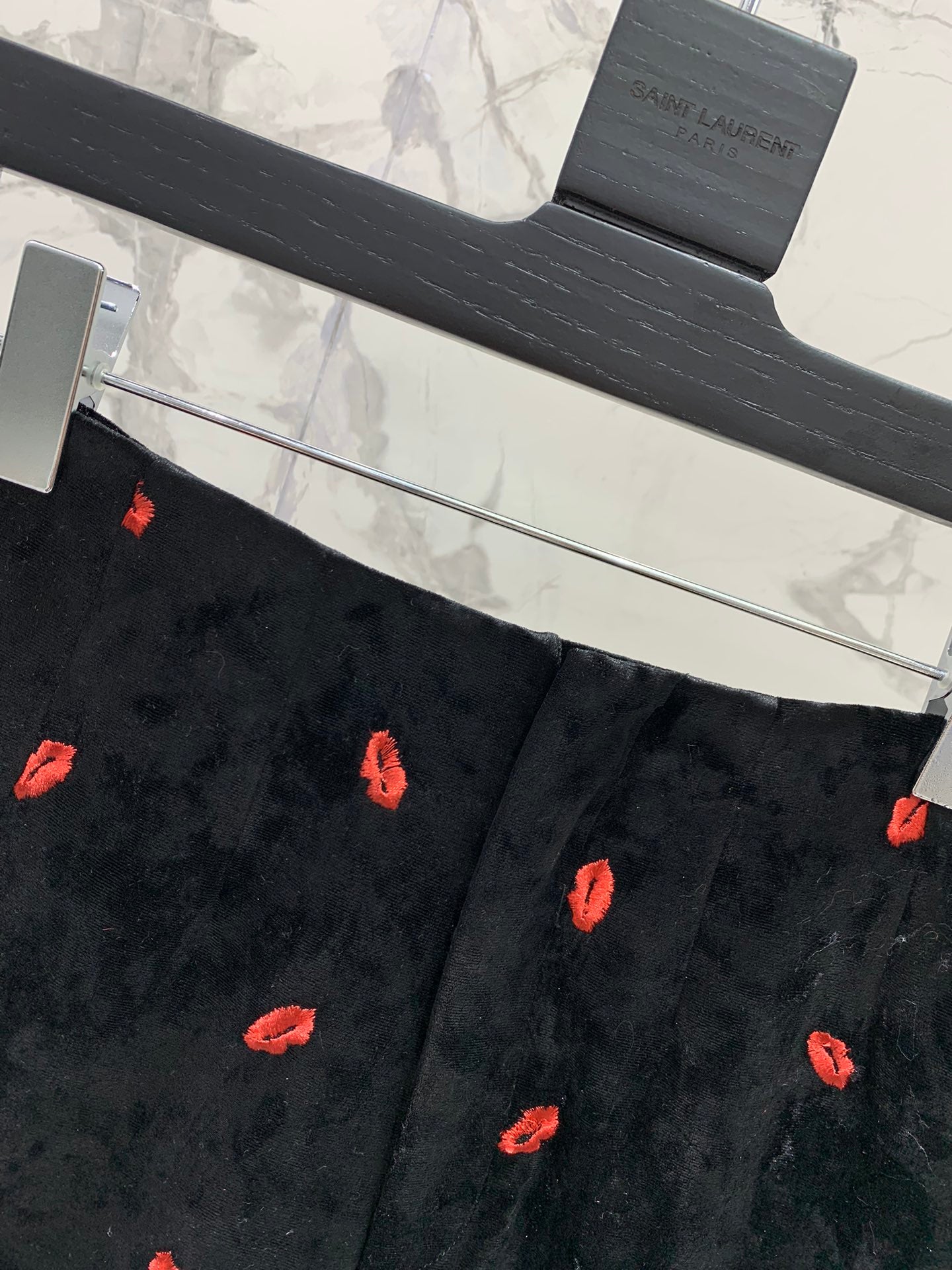 YSL 25S SHORT STYLE 161