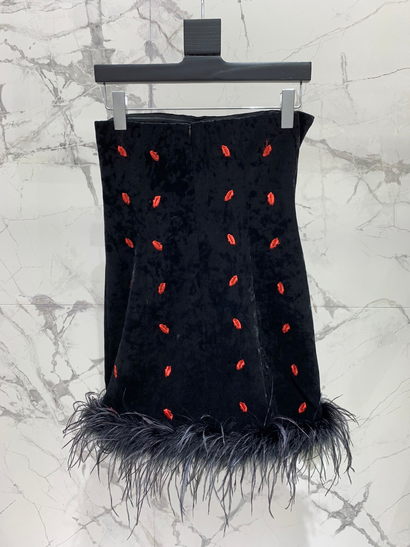 YSL 25S OFF-SHOULDER DRESS STYLE 160