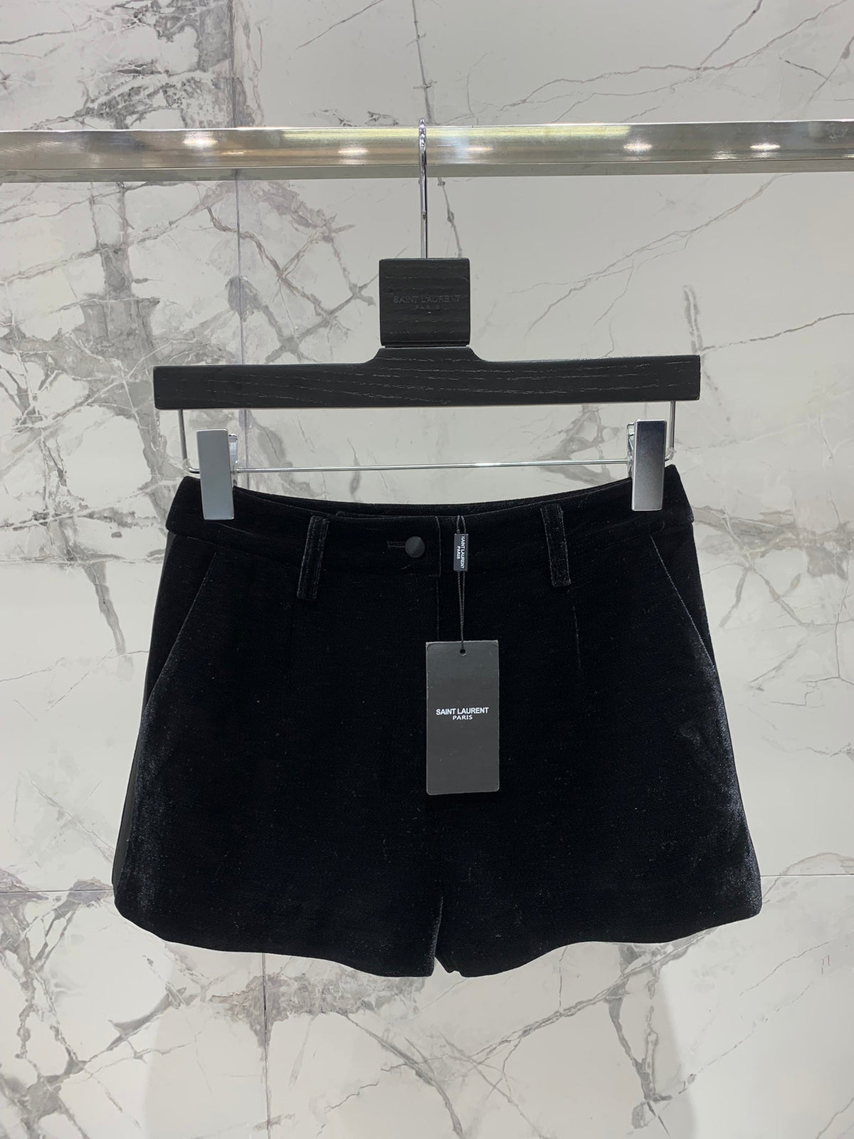 YSL 25S SHORT STYLE 112