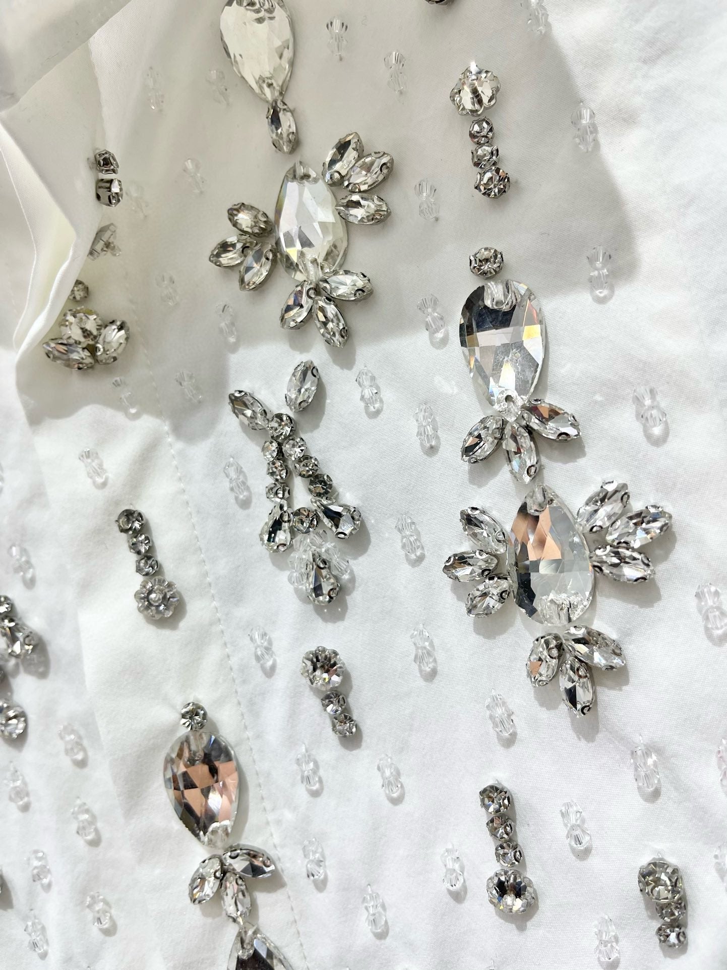 YSL 25S EMBELLISHED SHIRT STYLE 158