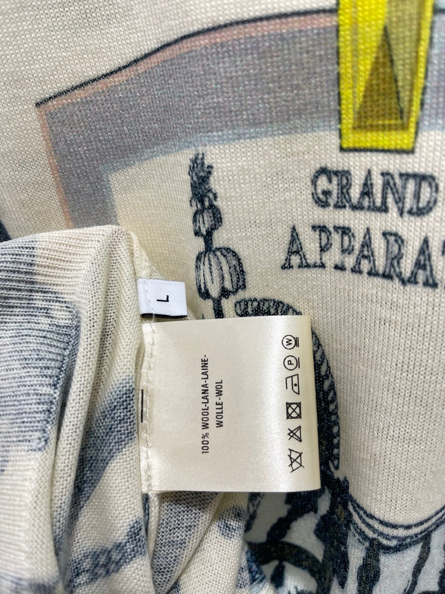 HERMES 26S SHORT SLEEVED KNIT TOP 532