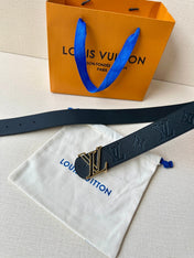 LV 25S BELT 40 MM IN BLACK CALFSKIN WITH GOLD HARDWARE 593266