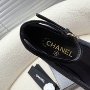 MARY JANE SHOES IN BLACK VELVET