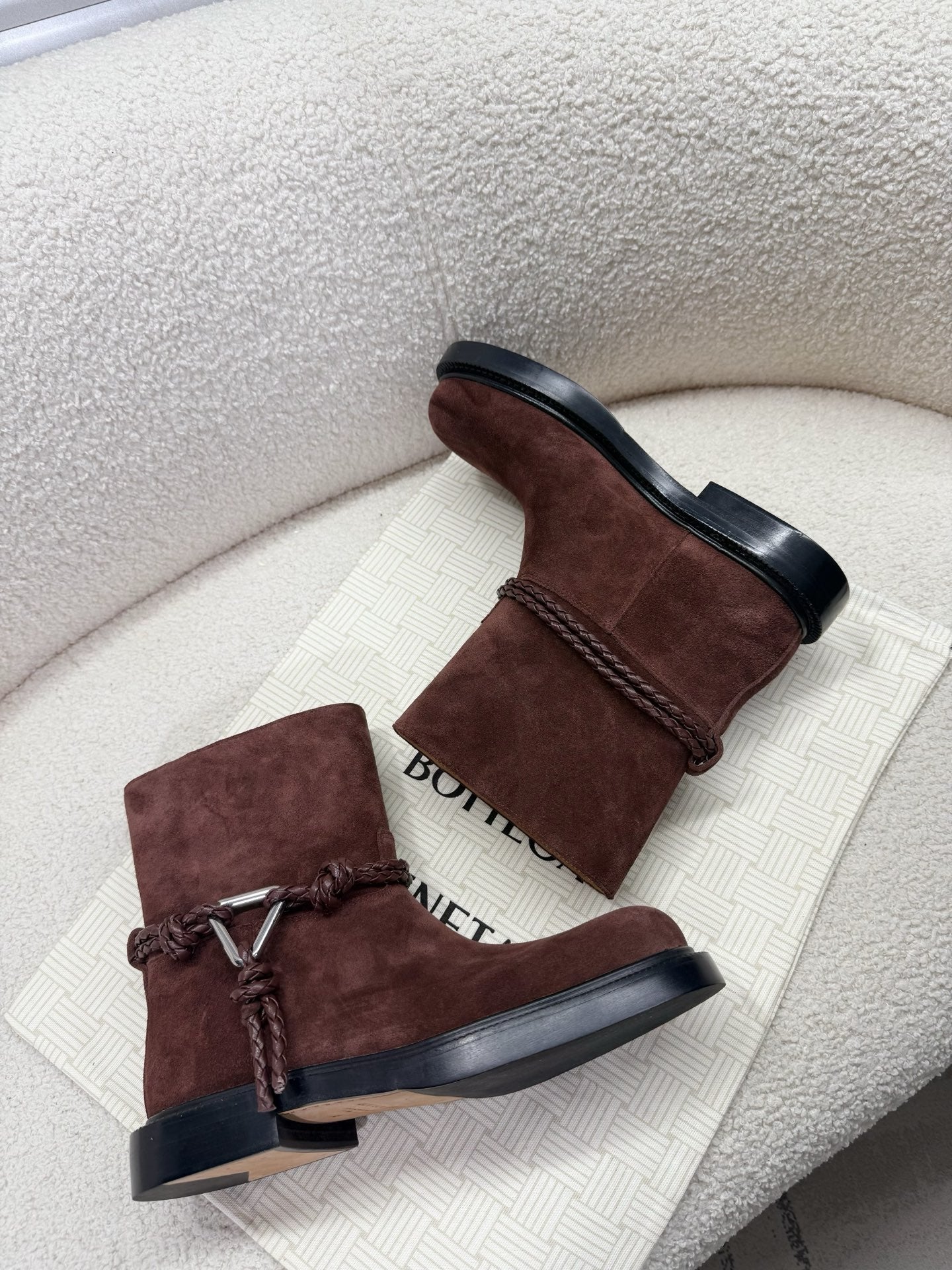 BOTTEGA VENETA 26S ANKLE BOOTS IN BROWN SUEDE WITH ROPE DETAIL