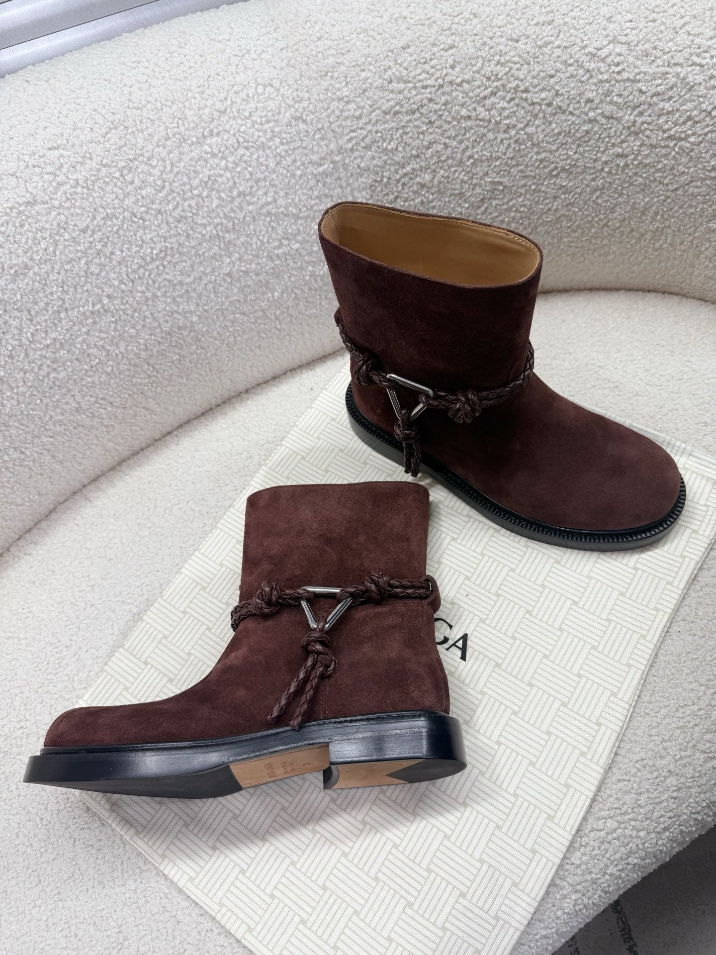 BOTTEGA VENETA 26S ANKLE BOOTS IN BROWN SUEDE WITH ROPE DETAIL