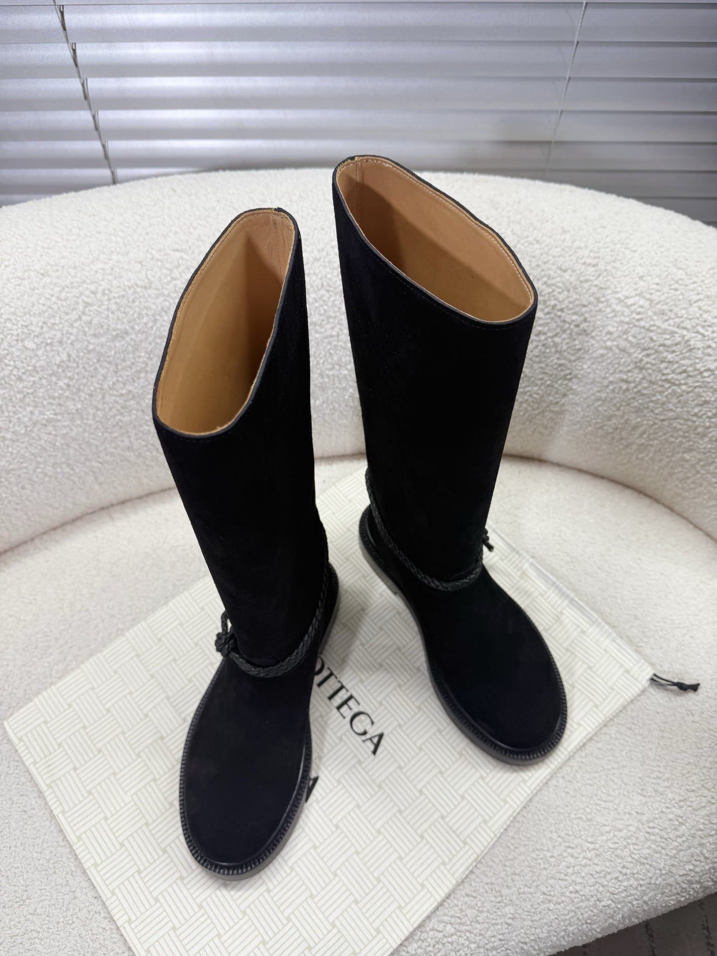 BOTTEGA VENETA 26S TALL BOOTS IN BLACK SUEDE WITH ROPE DETAIL