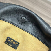 LOE MEDIUM 30 FLAMENCO PURSE BUCKET IN BLACK LAMBSKIN