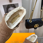 LV WOMEN'S COSY FLAT COMFORT CLOGS IN ASH BROWN MONOGRAM SUEDE