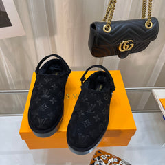 LV WOMEN'S COSY FLAT COMFORT CLOGS IN BLACK MONOGRAM SUEDE