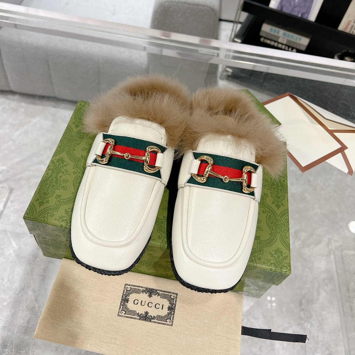 HORSEBIT MULE WITH WEB IN WHITE CALFSKIN MIX MINK FUR