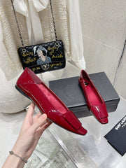 BALLERINA FLATS IN RUBY RED PATENT CALFSKIN