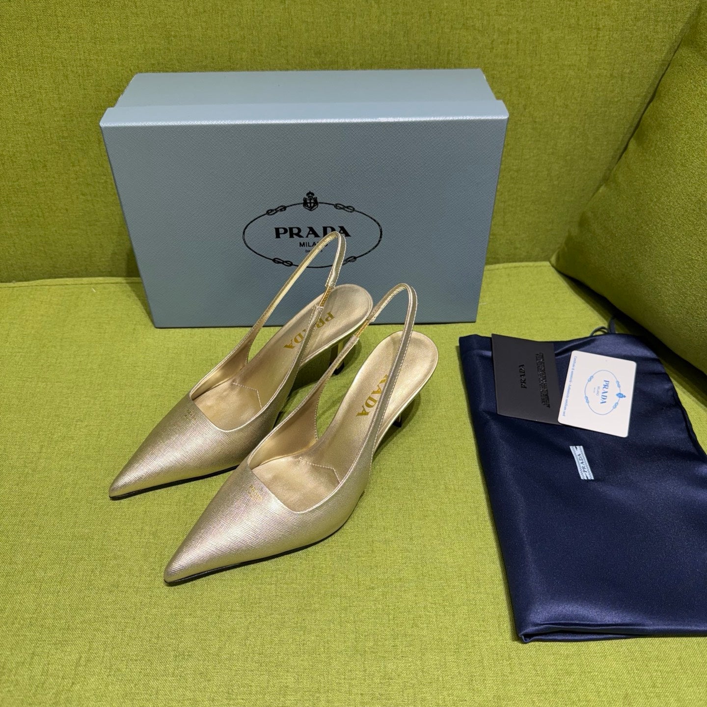 PRADA 25S SLINGBACK HIGH HEELS 75 MM IN GOLD SHEEPSKIN