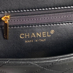 MEDIUM FLAP BAG 26 IN BLACK CALFSKIN GOLD DOUBLE C THICK CHAIN