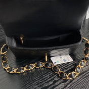 MEDIUM FLAP BAG 26 IN BLACK CALFSKIN GOLD DOUBLE C THICK CHAIN