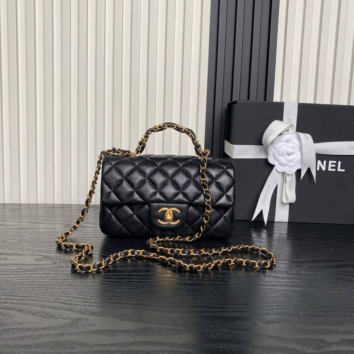 CHANEL 25S FLAP BAG 19 IN BLACK CALFSKIN GOLD HARDWARE