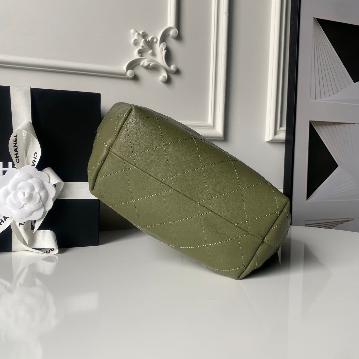 CHANEL 25S HOBO BAG 32 IN DARK GREEN LAMBSKIN