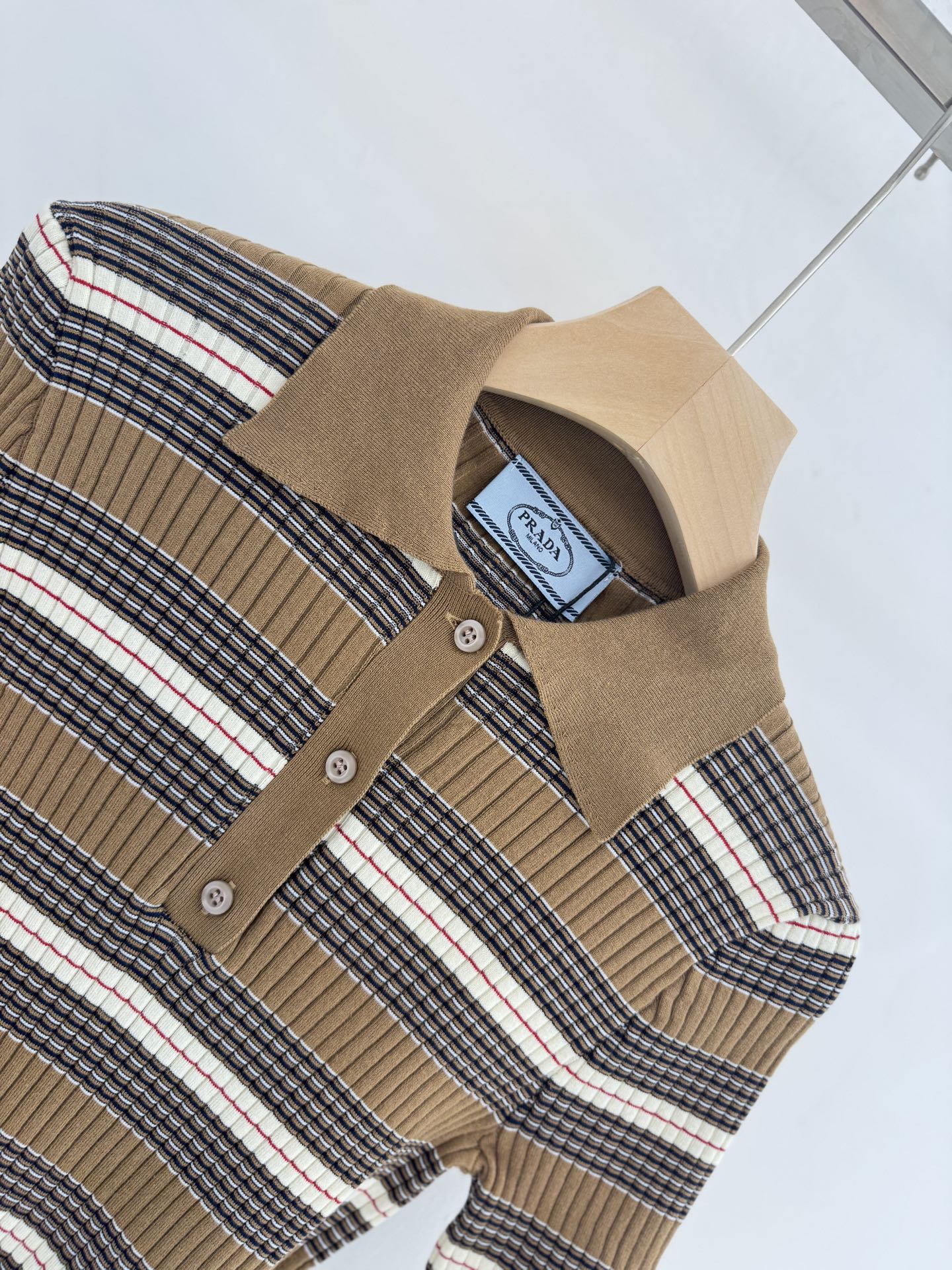 PRADA KNIT POLO STYLE 147