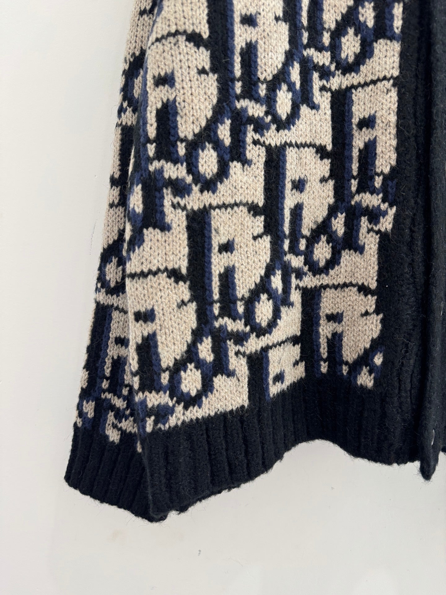 DIOR 25S CARDIGAN 583