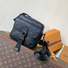 LV 25S GETAWAY MESSENGER BAG 20 IN BLACK MONOGRAM SHADOW EMBOSSED CALFSKIN